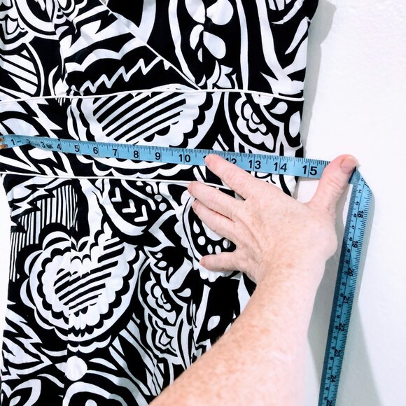 Women's Amanda Smith Sleeveless Black & White Back Zipper V-Neck Size 6 - Picture 14 of 15